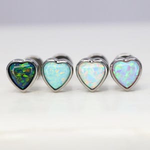 Titanium ASTM F136 (in121) Fire Opal Heart Internally Threaded  1.2mm (16ga) Suitable for Conch, Helix, Cartilage, Tragus, Lobe