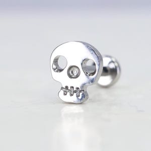 Titanium ASTM F136 (tl27) skull Threadless- Push Pin 0.8mm-1.6mm (20g-14ga) Conch, Helix, Cartilage, Tragus, Flat, Lobe ect
