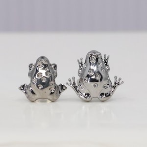 Titanium ASTM F136 (in40) Frog-Toad Internally Threaded Attachment 1mm-1.6mm (18ga-14ga) Suitable for Conch, Helix, Cartilage, Tragus, Lobe