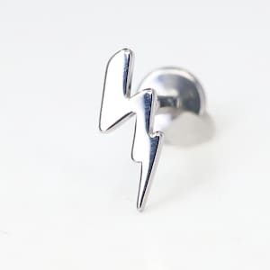 Titanium ASTM F136 (in23) Lightening Internally Threaded 1mm-1.6mm (18ga-14ga) Suitable Conch, Helix, Cartilage, Tragus, Lobe