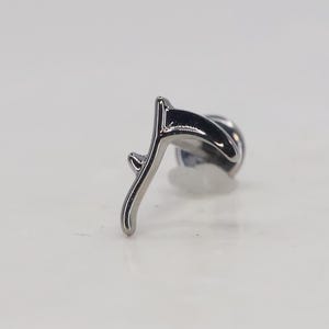 Titanium ASTM F136 (in323) Scythe Internally Threaded Attachment 1mm-1.6mm (18ga-14ga) Suitable Conch, Helix, Cartilage, Tragus
