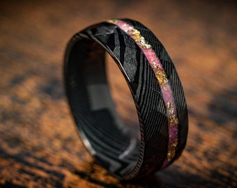 Hammered Damascus Steel Ring: Pink Opal & Gold Flakes Wedding Band