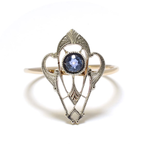 Art Nouveau Sapphire Filigree 14K Gold Ring - Size 6 1/4