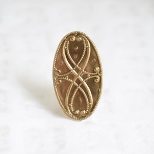PIN-Vintage Oval Brass Stamp Pin-Stamping-Infinity Symbol-Raised Detail-Multipurpose