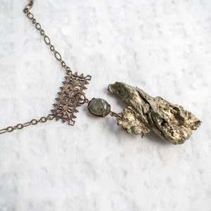 Necklace-Molten Metal-Labradorite-Antique Filigree image 8