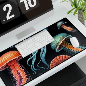 Qualle Schreibtischmatte, ästhetisches Mauspad Space Ocean, dunkles Gaming Pad, großes langes, breites Mousepad, Küstendekor für Büro, Naturzubehör