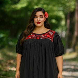 Beautiful Handmade Mexican Embroidered Dress - Loose Fit Dress - Large/Xlarge