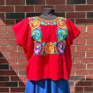 Beautiful Handmade Cotton Huipil / Blouse - Mexican Embroidered Blouse - Artisan Made Blouse