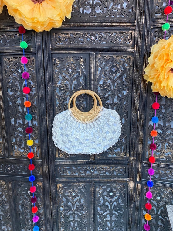 Small Hand Held Basket Bag Round Straw Woven Purse Etsy