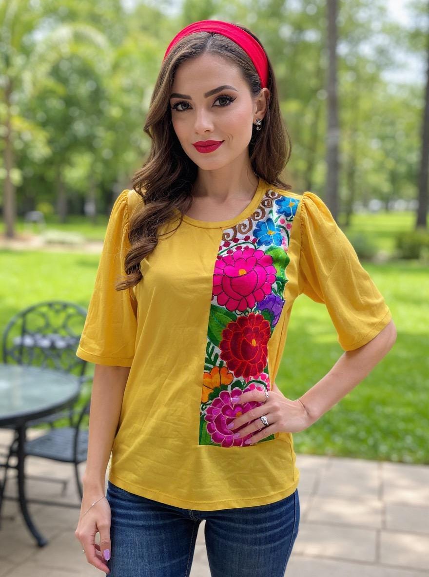 Handmade Floral Embroidered Blouse - Chiapas, Mexico