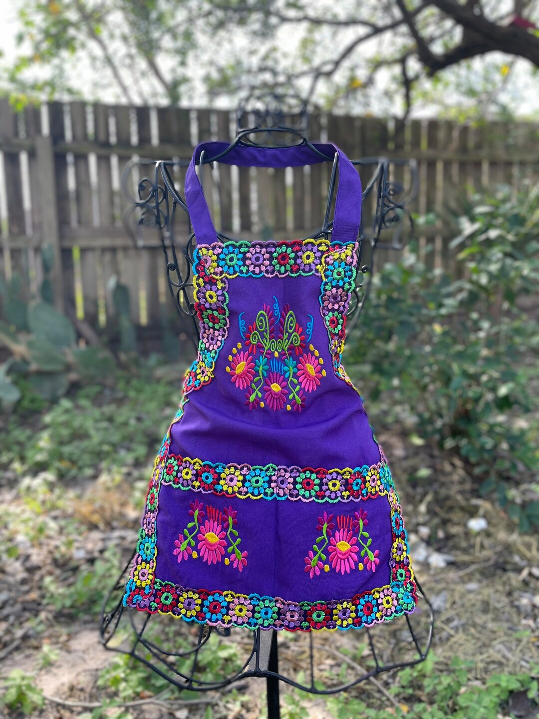 Provencal Aprons for Toddlers main image 1