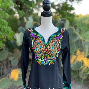 Artisanal Embroidered Blouse 100% Cotton Fuchsia 602452 main image 1
