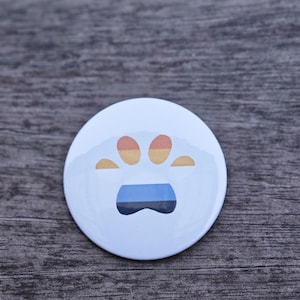 Aroace paw pride pin!