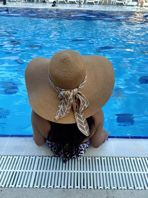Wide Brim Floppy Straw Beach Hat: Foldable Sun Protection - Etsy display picture 3
