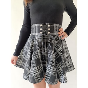 Black Plaid Pleated Mini Skirt: Flannel Skater Style