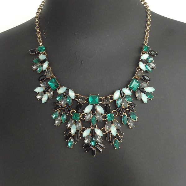 Faux Emerald Green Floral Necklace