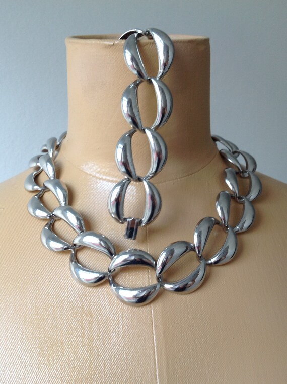 Vintage Large Chain Links  Silver Tone Necklace an