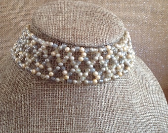 Vintage 1990's Faux White and Gray Pearl Choker