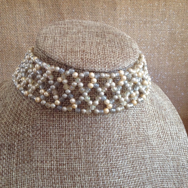 Vintage 1990's Faux White and Gray Pearl Choker