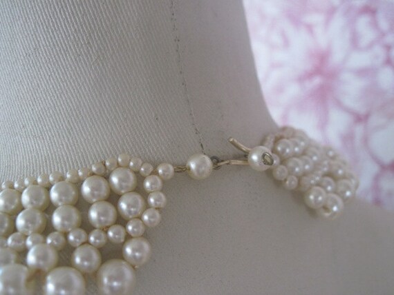 Vintage Pearl Choker Necklace - image 4