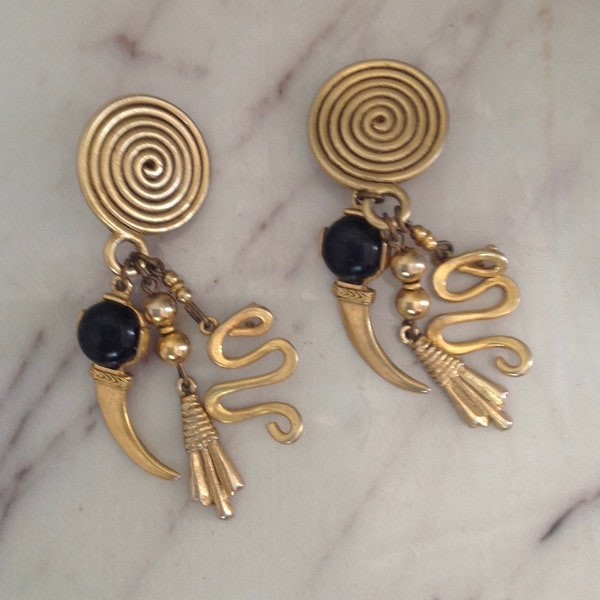 Vintage 1980 Egyptian Revival Drop Clip On Gold Tone Earrings