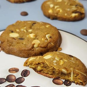 Lily's Desserts Dubbla Mandelkakor | Chokladkakor | Nötiga Chokladkakor | Enkelt Kakrecept | Hemgjorda Kakor