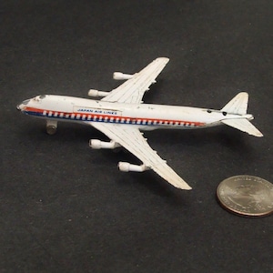 Vintage Metal Boeing 747 Airplane Figurine - Japan Air Lines