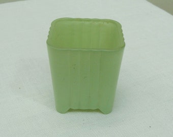 Vintage Anchor Hocking Cactus Pot - Jade-ite Color Vitrock