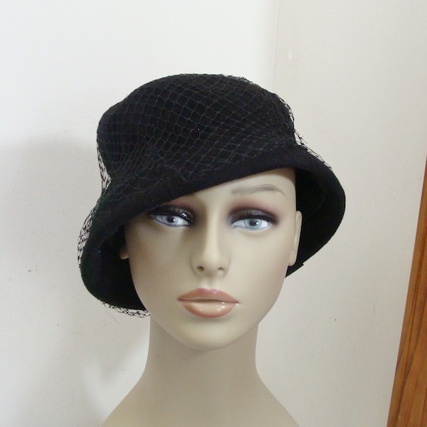 Vintage Black with Netting Womens Hat- Glenover Henry Pollak