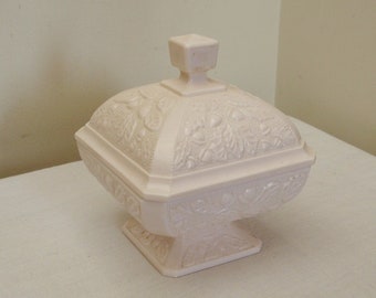Vintage Shell Pink Milk Glass Covered Square Candy Dish - Jeannette Glass