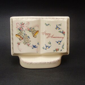 Vintage Anniversary Planter - Books of Remembrance by Royal Windsor