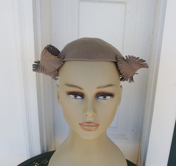 Vintage Taupe Winged Feather Womens Hat - Juliet … - image 1