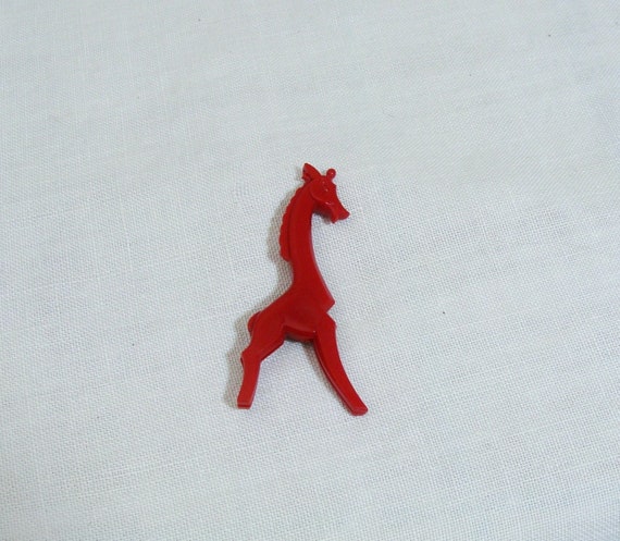 Vintage Red Bakelight Giraffe Brooch - image 1
