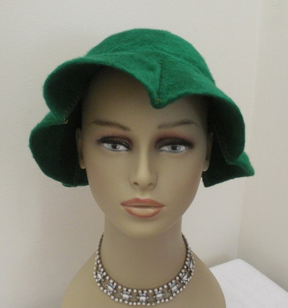 Vintage Lilly Dache Green Womens Hat - Dachettes