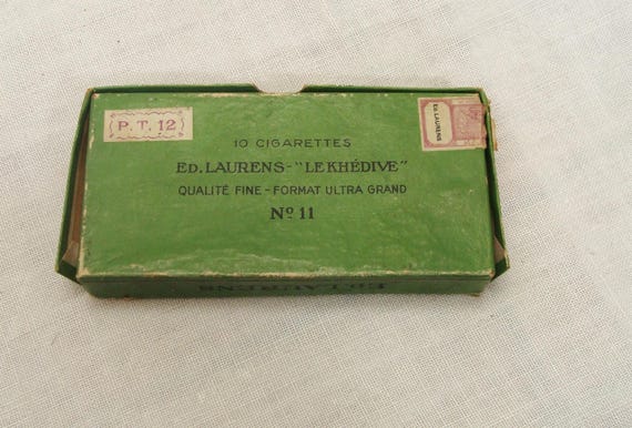 green cigarette box Pall Mall Cigarettes Light Menthol King - Pack No Extra or Hidden Charges! Vintage Egyptiennes Cigarette Box -