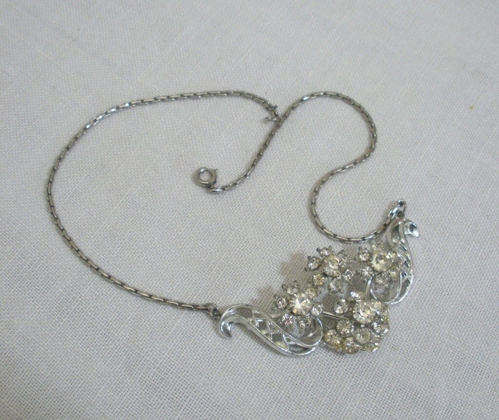 Vintage Flower Cluster Rhinestone Necklace Etsy