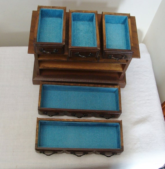 Vintage Wood Jewelry Box Musical with Blue Lining… - image 5