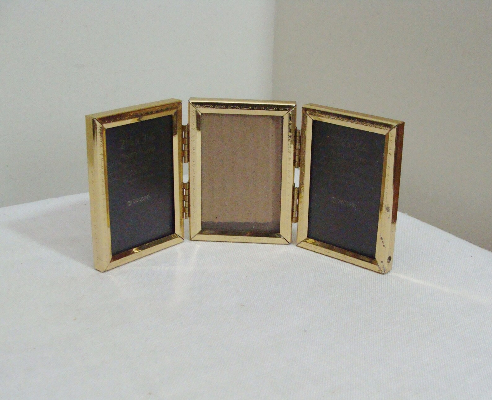 Vintage Small Trifold Photo Picture Frame Etsy
