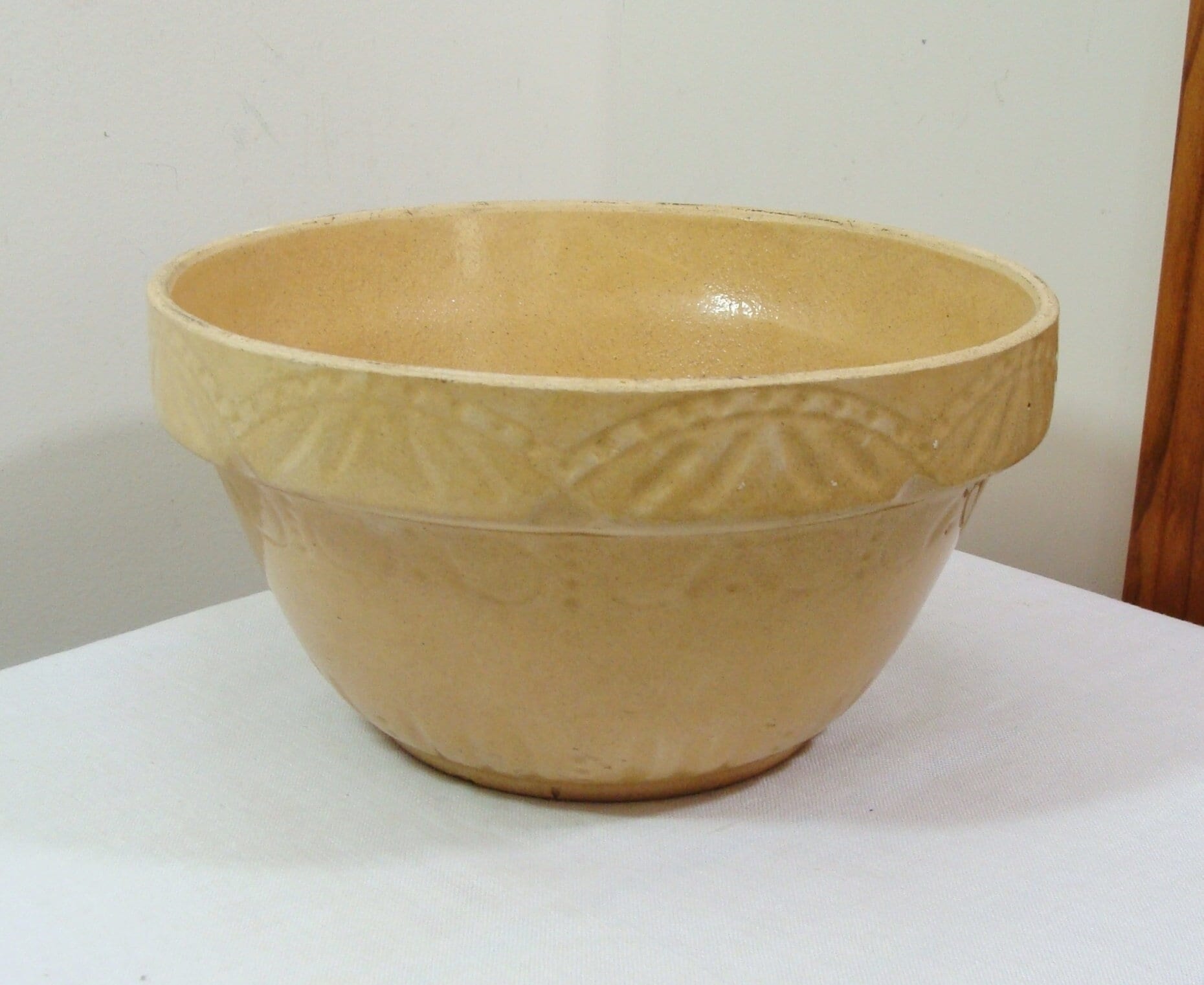 Vintage Rrpco Stoneware Yellow Ware Bowl - Robinson Ransbottom - Etsy