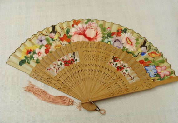 Vintage Carved Sandal Wood & Floral Fan in Origin… - image 1