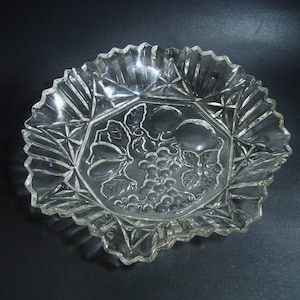 Vintage Federal Glass Pioneer Fruit Bowl