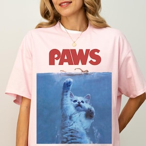 Funny Jaws Inspired Paws Shirt -Funny Movie Shirt,Retro Movie Shirt,Vintage Jaws Shirt,Funny Cat Shirt,Funny Cat Tshirt,Cat Owner Shirts