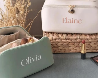 Personalized Leather Makeup Bag – Large Capacity Cosmetic Bag for Bridesmaids, Brides, Christmas, and Wedding Gifts