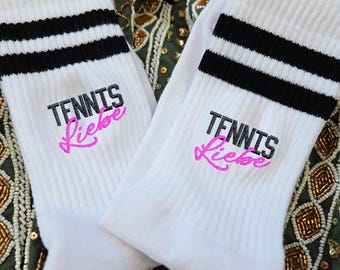 Tennisliefde, geborduurde tennissokken, cadeau voor een tennisser, grappige sokken, geborduurde sportsokken, sokken voor dames en heren, crew sokken