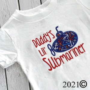 U-Boot Papas kleiner Submariner - T-Shirt oder Body Suit