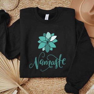 Cozy Yoga Sweatshirt,Namaste Sweatshirt, Relaxed Fit Yoga Sweatshirt,Yoga Lover Sweatshirt,Gift for Yoga Enthusiasts, Mindful Yoga Shirt