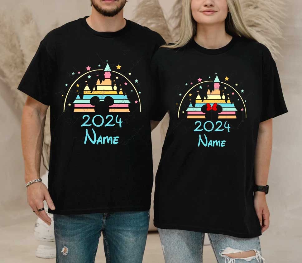 Discover Vacances En Famille Disney 2024 T-Shirt Familiaux Assortis Personnalisé