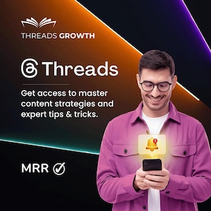 以下が含まれることがあります： 眼鏡をかけ、ピンクのシャツを着た男性が携帯電話を見ている。画面にはベルのついた通知アイコンが表示されている。男性の頭上には「@Threads」という文字が大きく表示されている。男性の頭の下には「Get access to master content strategies and expert tips & tricks.」という文字が表示されている。画像の左下には「MRR」という文字が表示されている。