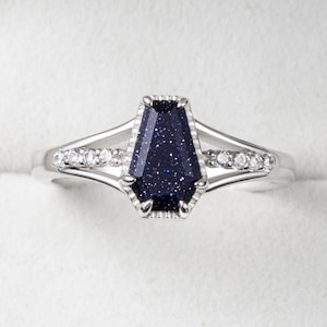 Bague de fiançailles personnalisée en grès bleu