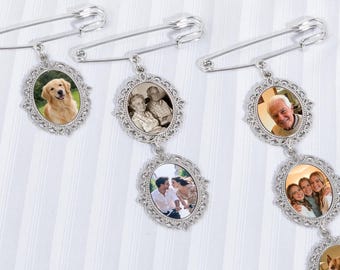Pin de solapa personalizado con foto para el novio, dije con foto para el ramo de novia, pin de solapa de boda, dije con foto para el boutonniere, broche de recuerdo de boda.